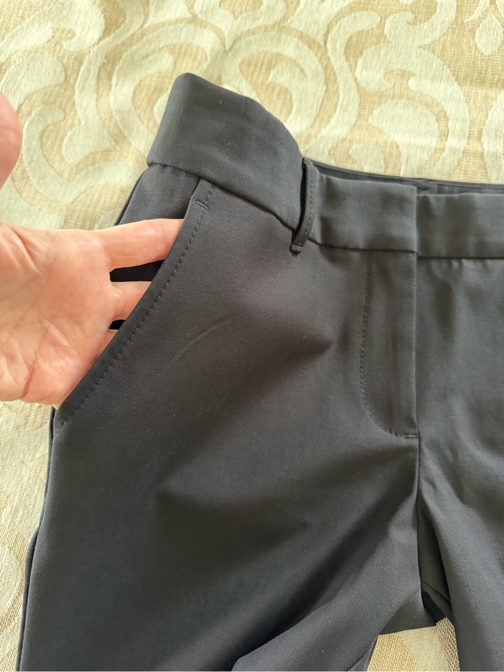 Talbots Petites 8P Black Buttery Soft Stretch Cropped Ankle Pants - Picture 9 of 15